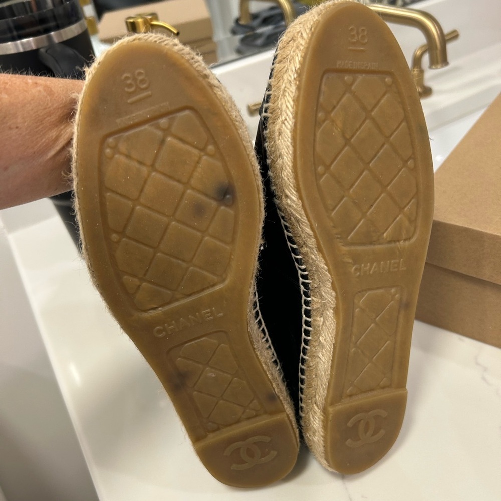 CHANEL Espadrilles size 38